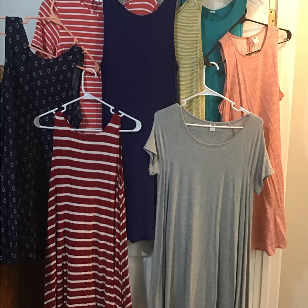 8 Women's Mixed dresses Bundle - Gray, Navy, Red, Coral, Teal, dk blue